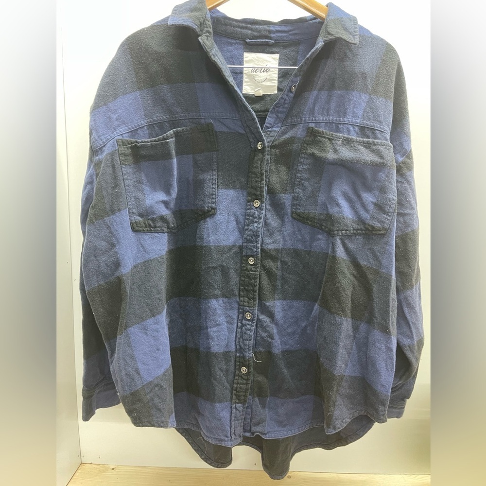 Aerie Men's Navy and Charcoal Checkered‎ Shirt
